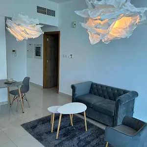 Golden Vacation Homes Continental Tower Marina دبي