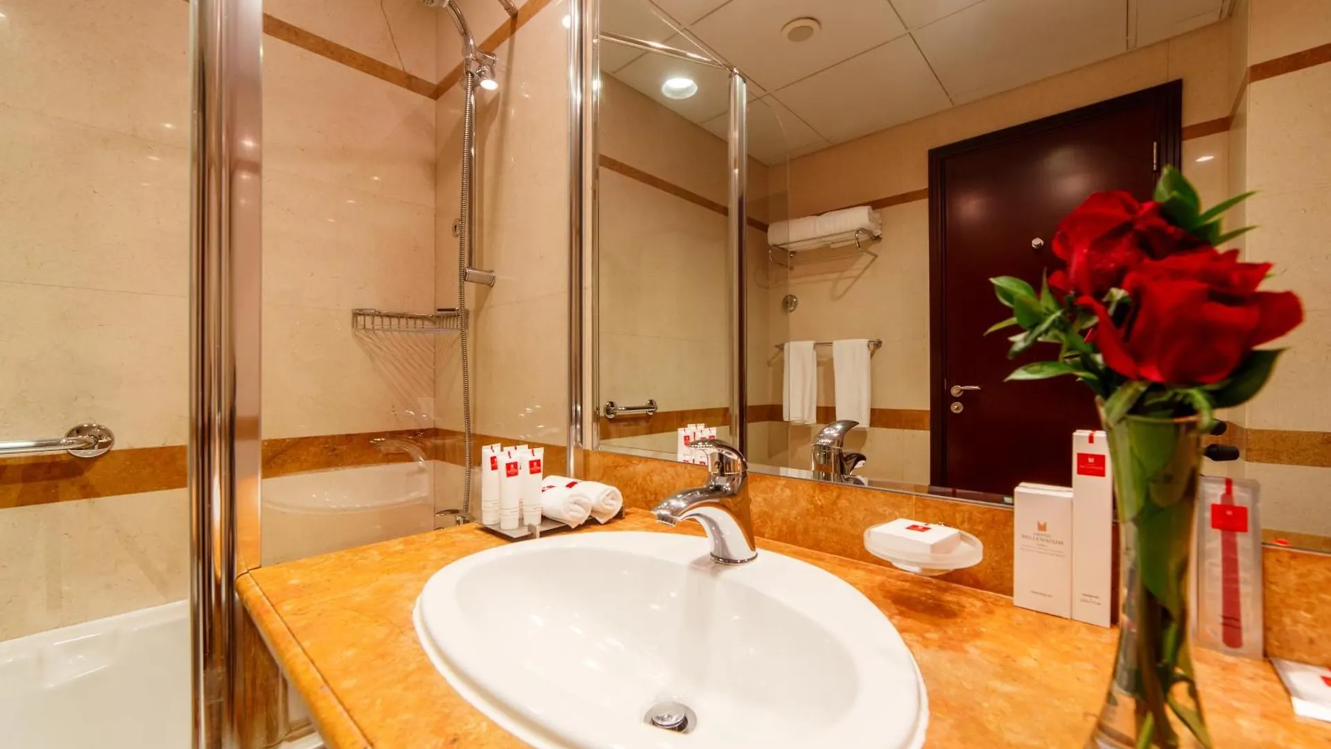 Hotel Grand Millennium Dubai