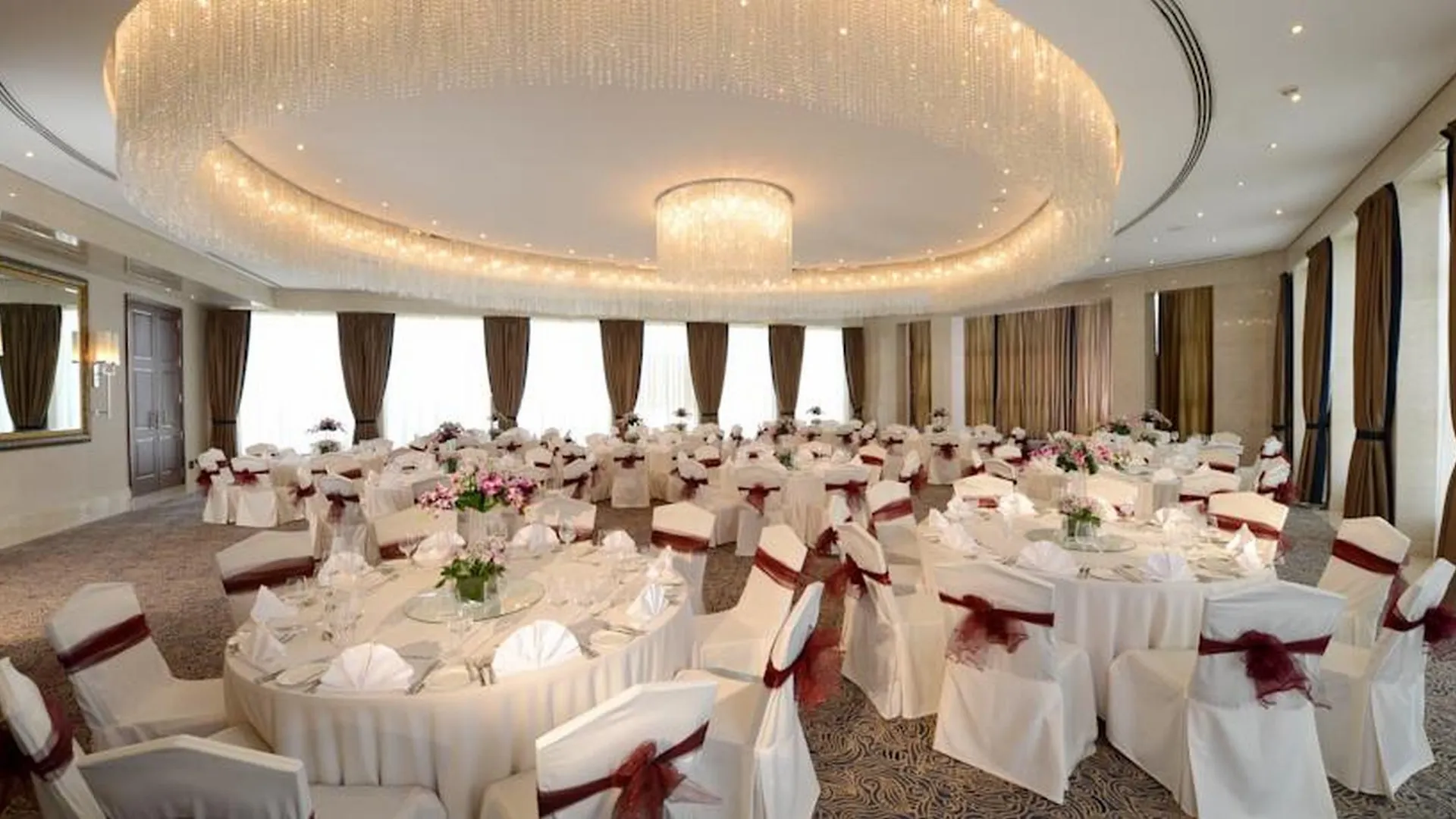 Hotel Grand Millennium Dubai