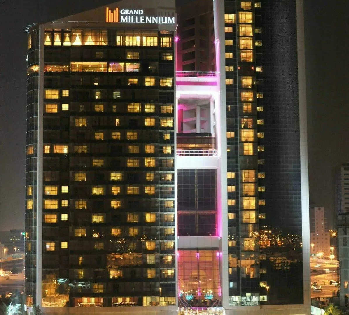 Hotel Grand Millennium Dubai 5*,  Emirati Arabi Uniti